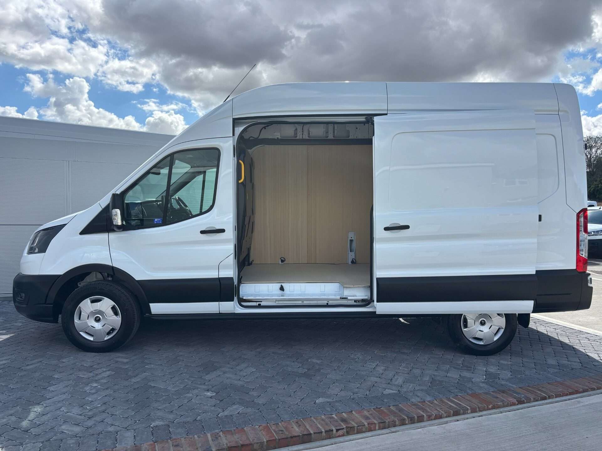 2025 FORD TRANSIT 2025 FORD TRANSIT