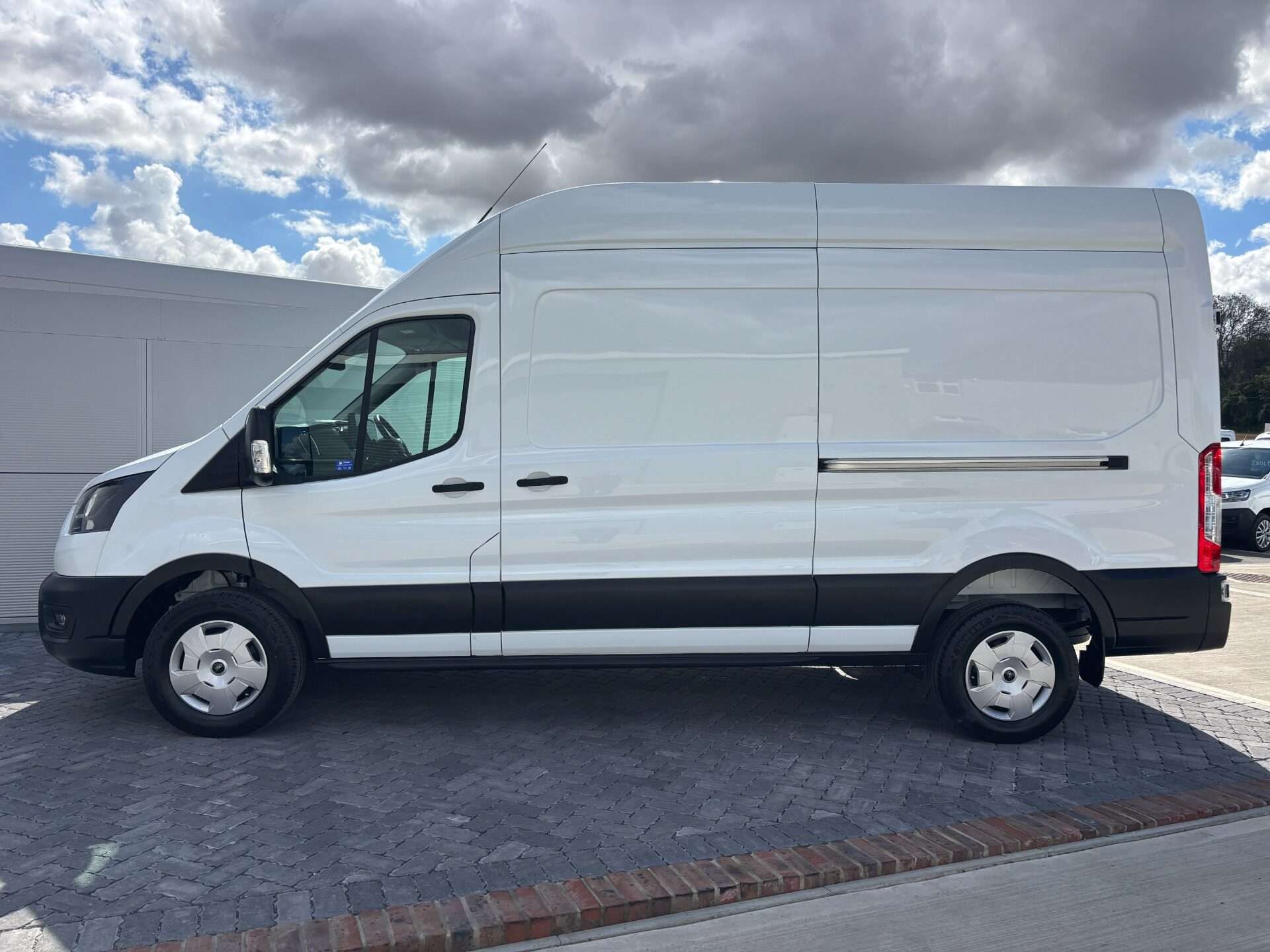 2025 FORD TRANSIT 2025 FORD TRANSIT
