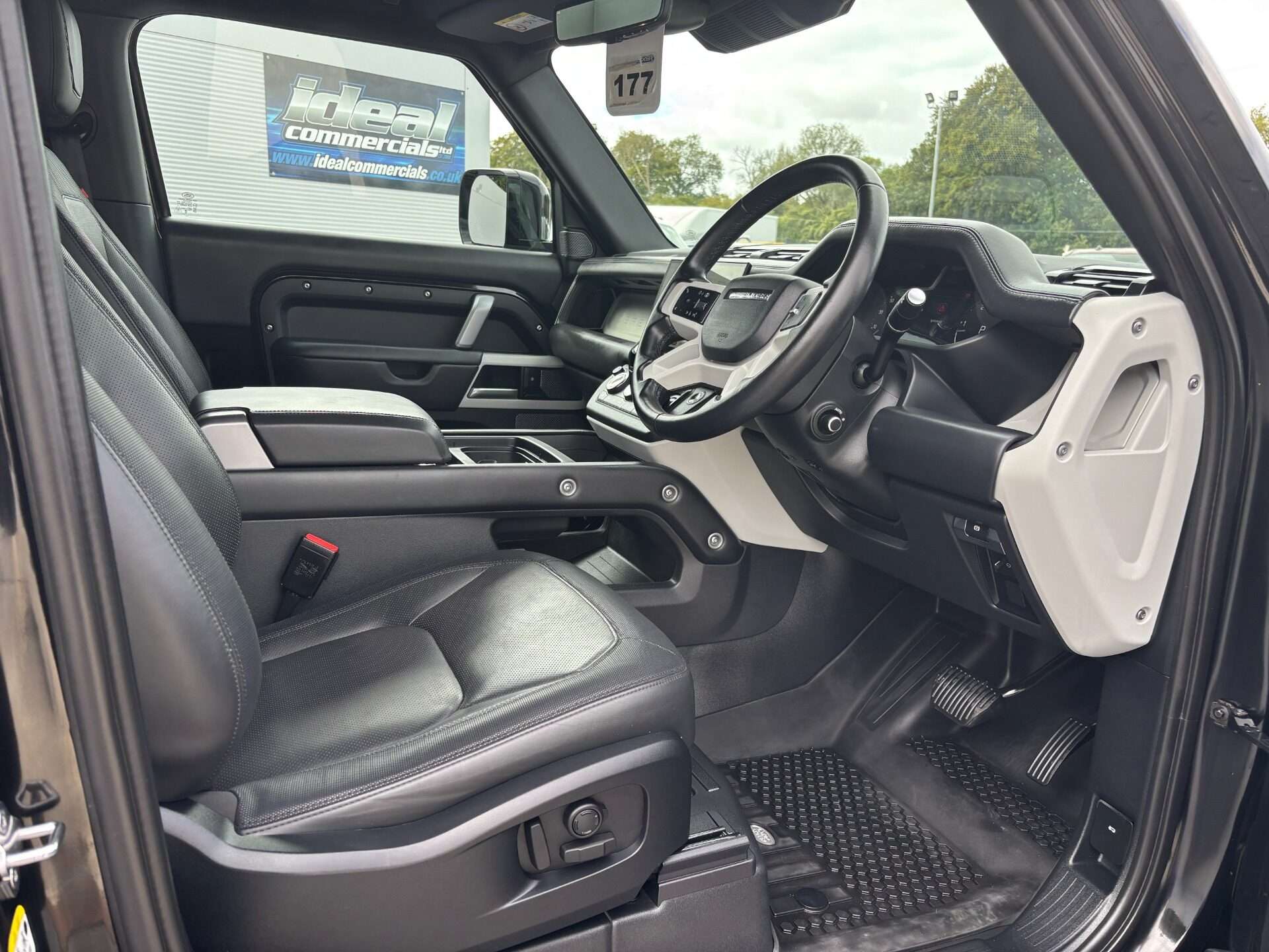 2023 LAND ROVER DEFENDER 90 2023 LAND ROVER DEFENDER 90