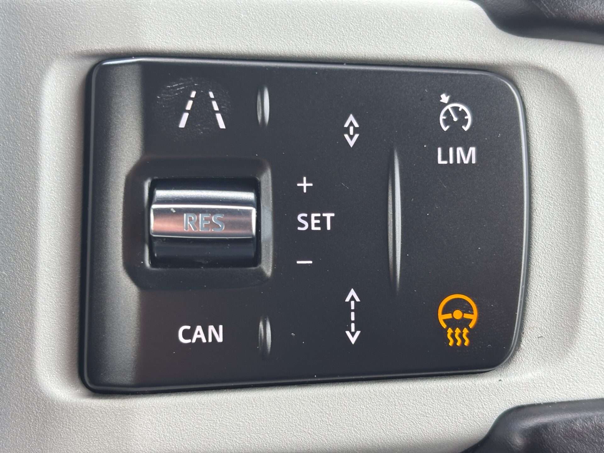 2023 LAND ROVER DEFENDER 90 2023 LAND ROVER DEFENDER 90