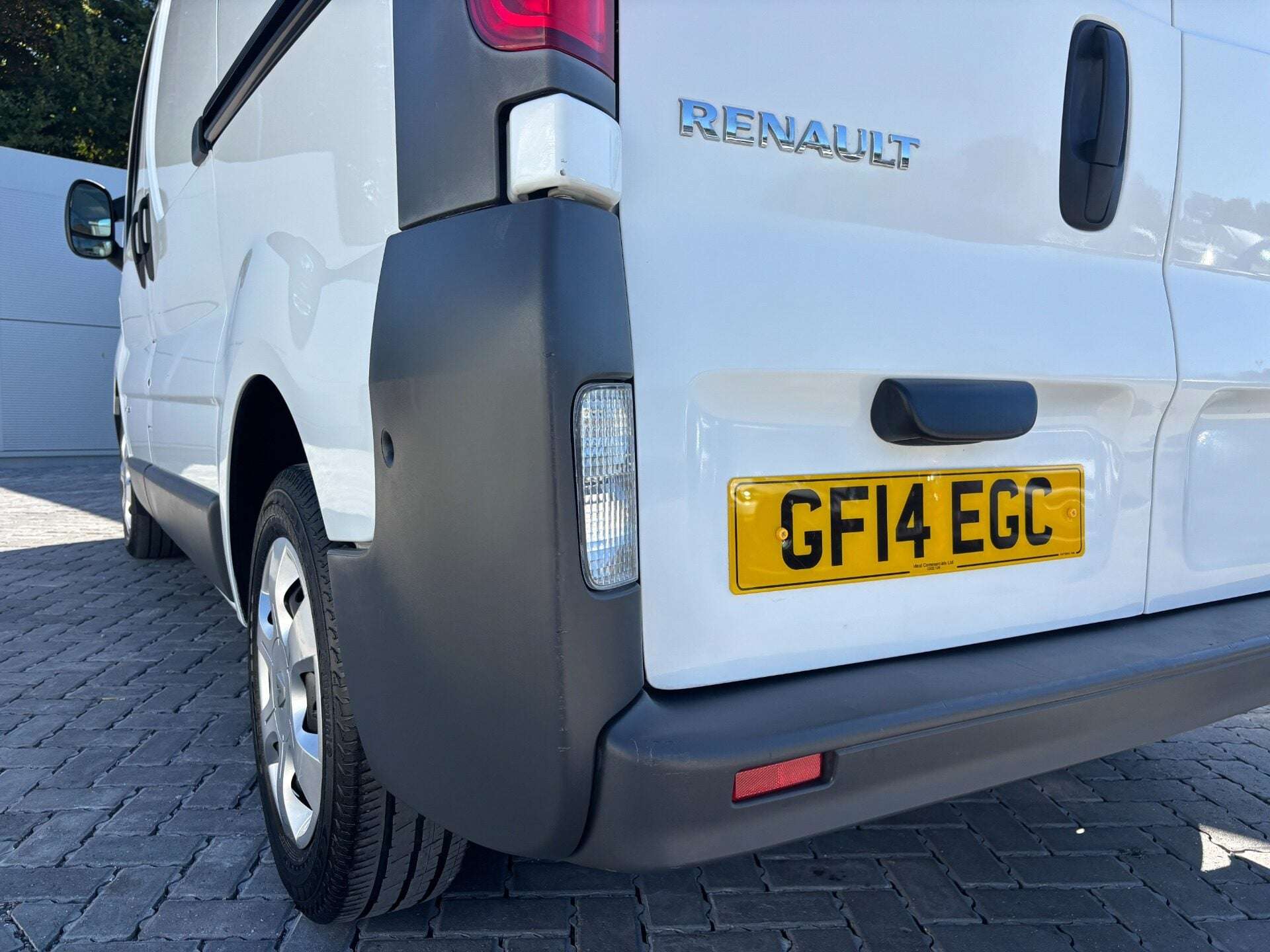 2014 RENAULT TRAFIC 2014 RENAULT TRAFIC