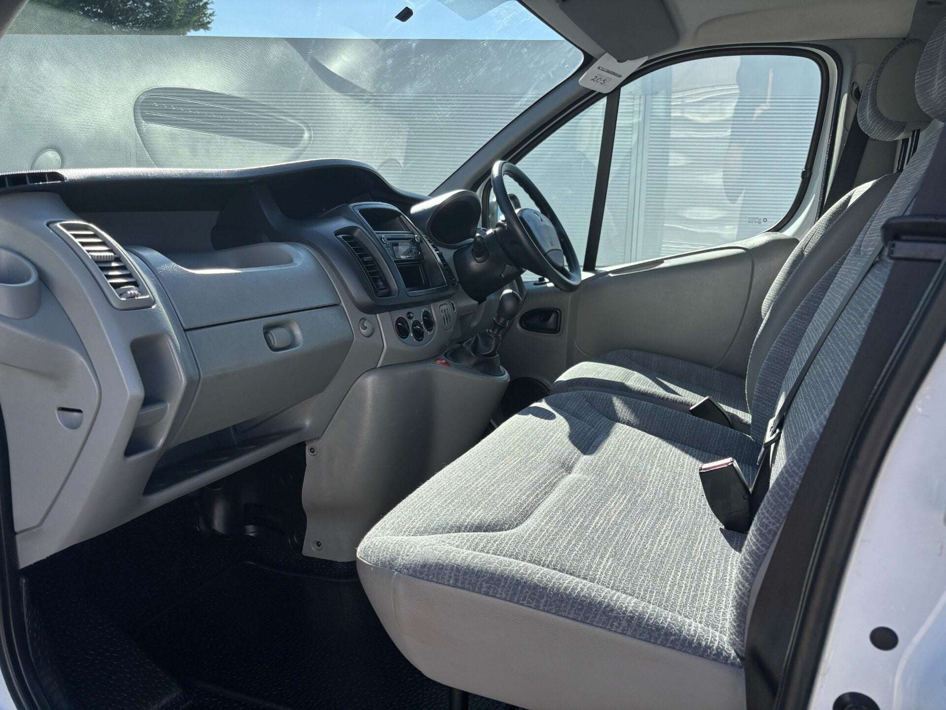 2014 RENAULT TRAFIC 2014 RENAULT TRAFIC