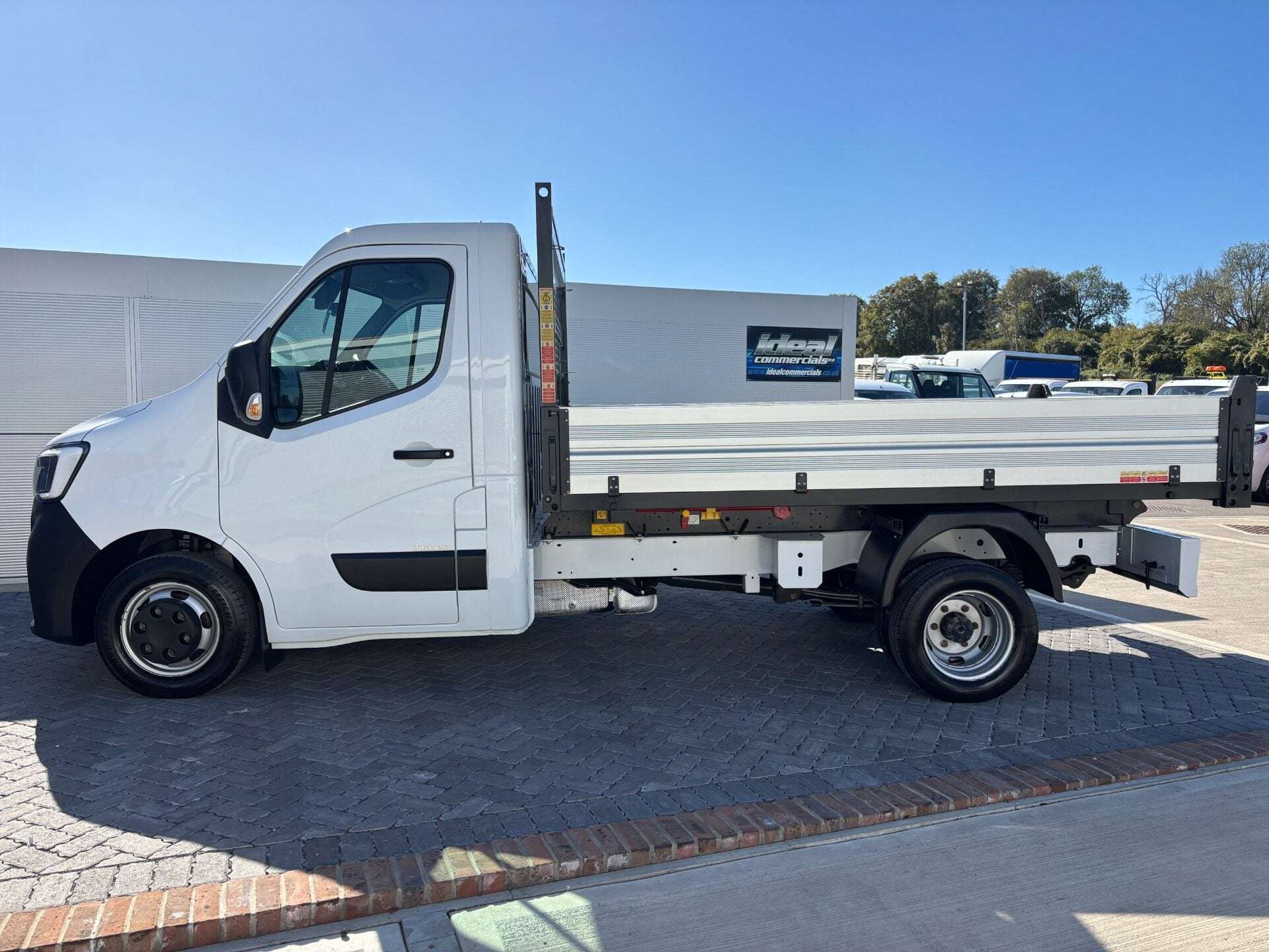 2024 RENAULT MASTER 2024 RENAULT MASTER
