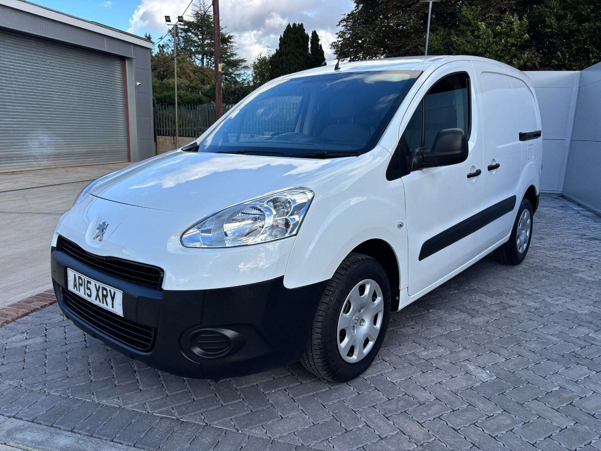 2015 PEUGEOT PARTNER 2015 PEUGEOT PARTNER