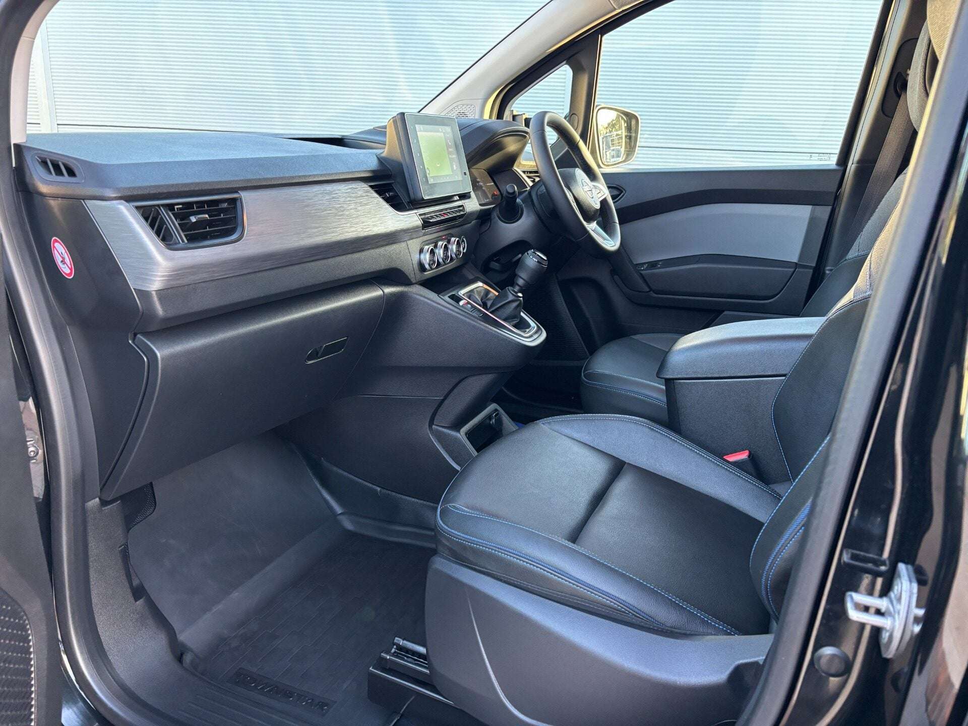 2025 NISSAN TOWNSTAR 2025 NISSAN TOWNSTAR