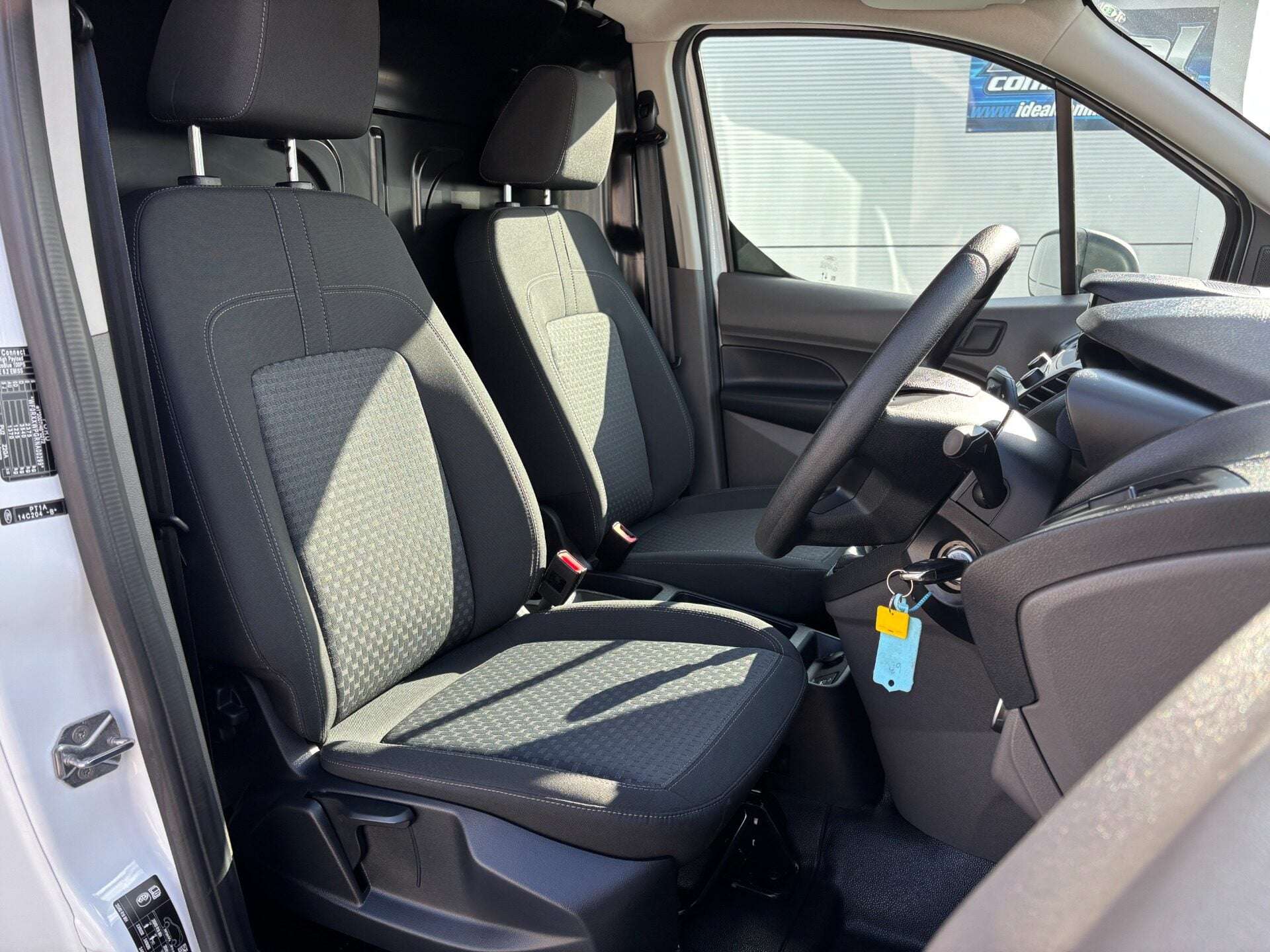 A 2023 FORD TRANSIT CONNECT 240 L1 Trend 100 ps Panel Van with Air Conditioning - Ex NHS A 2023 FORD TRANSIT CONNECT 240 L1 Trend 100 ps Panel Van with Air Conditioning - Ex NHS