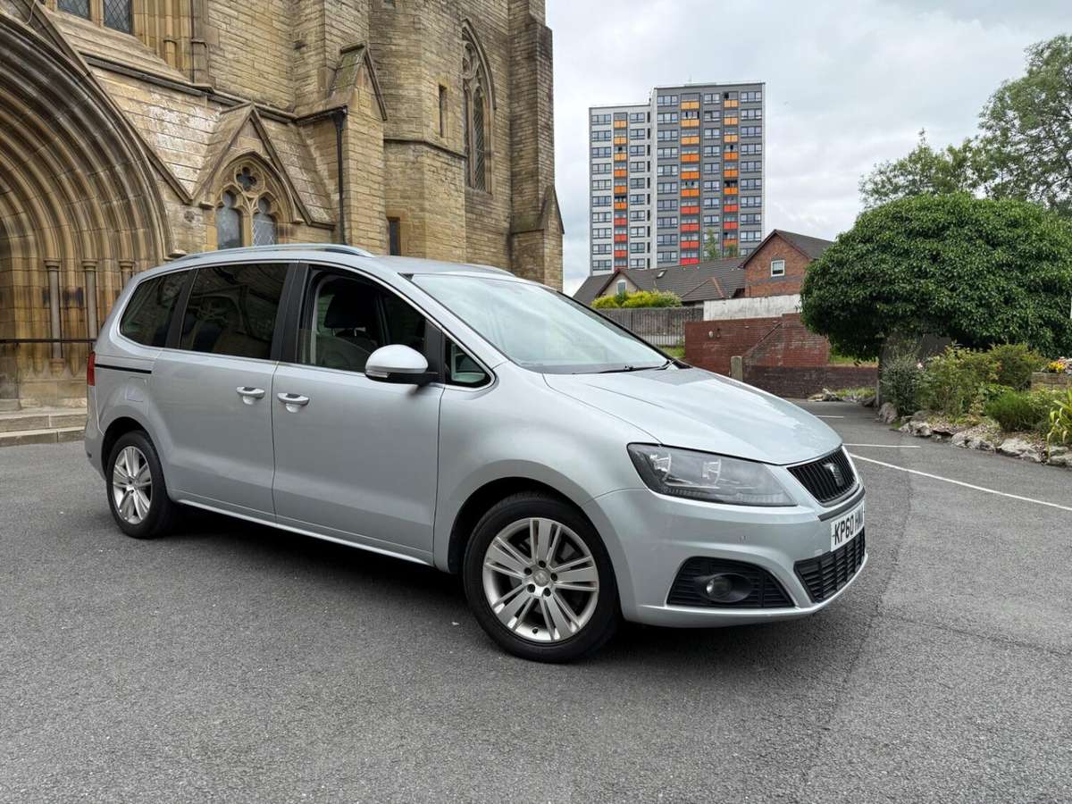 Check out this Seat Alhambra 2011 Diesel Manual