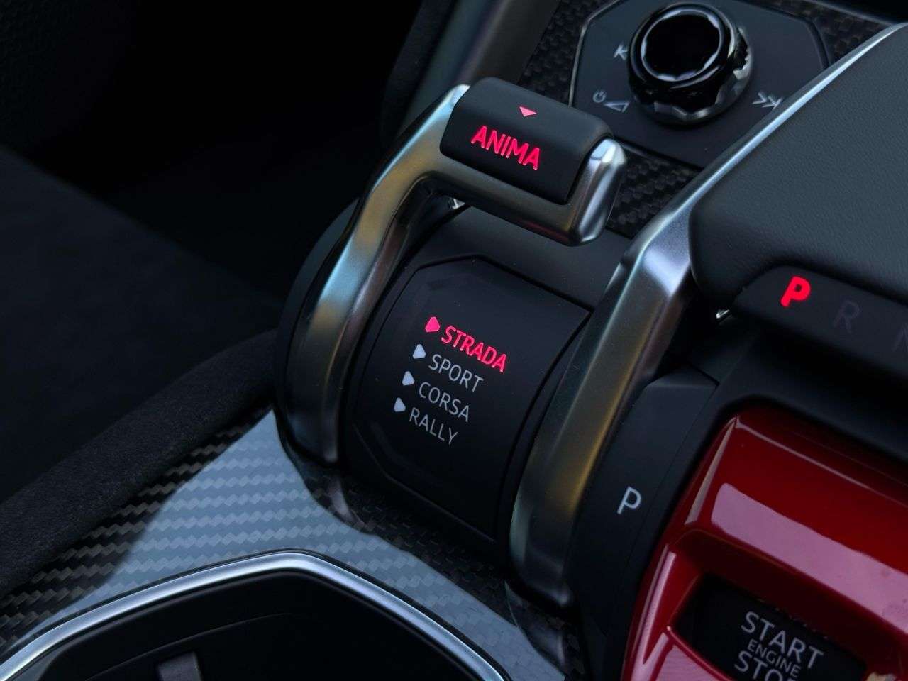 2025 LAMBORGHINI URUS 2025 LAMBORGHINI URUS