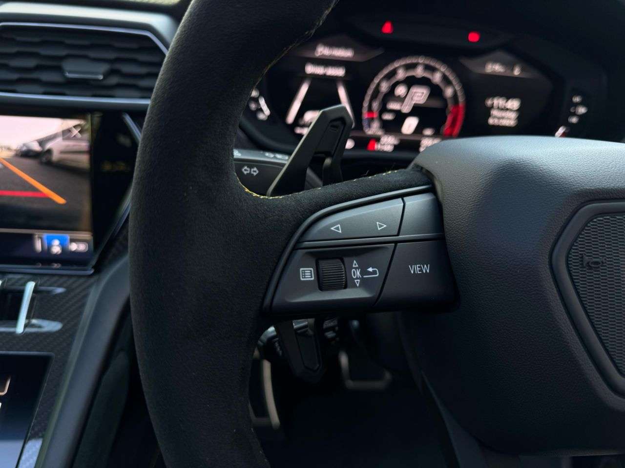 2025 LAMBORGHINI URUS 2025 LAMBORGHINI URUS