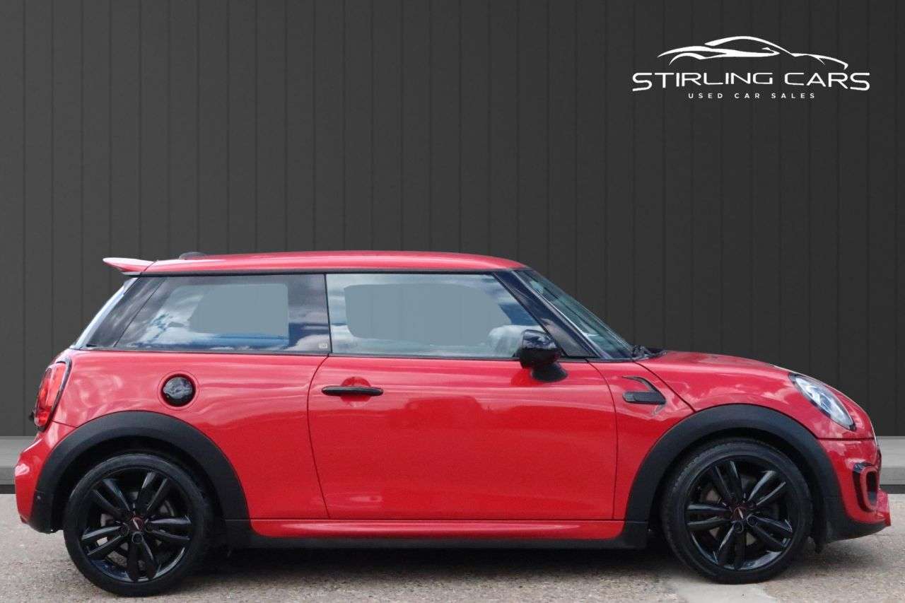 A 2017 MINI HATCH 2.0 Cooper S Works Hatchback 3dr Petrol Manual Euro 6 (s/s) (210 ps) FINANC A 2017 MINI HATCH 2.0 Cooper S Works Hatchback 3dr Petrol Manual Euro 6 (s/s) (210 ps) FINANC