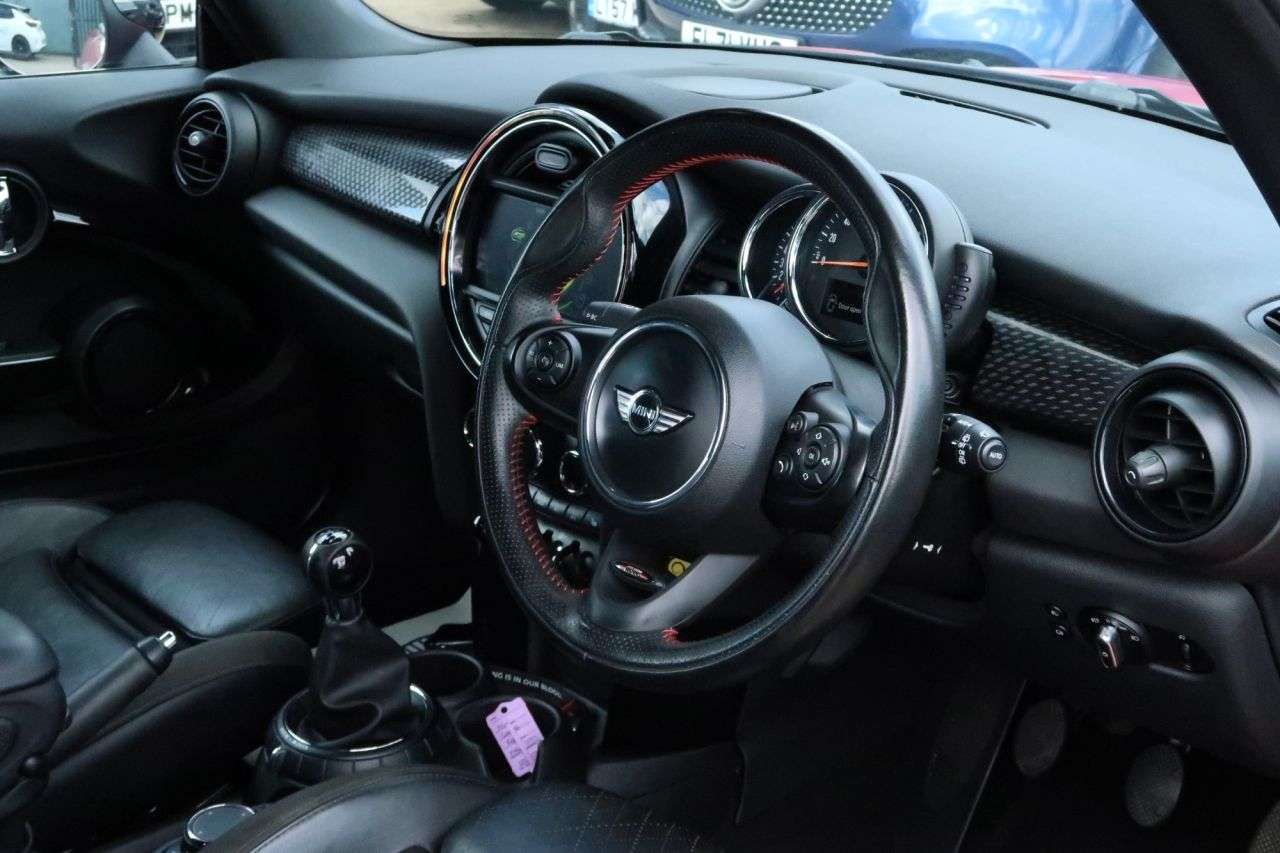 2017 MINI HATCH 2017 MINI HATCH