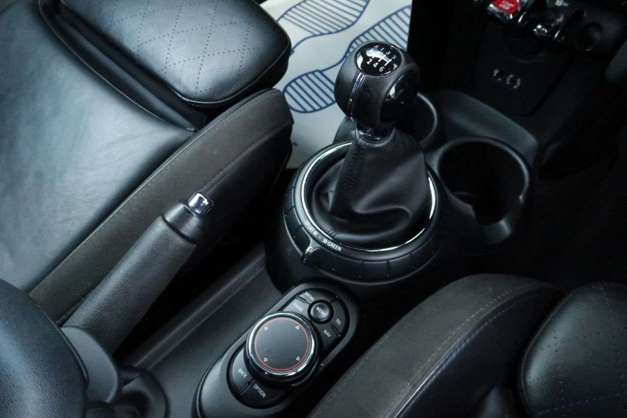 2017 MINI HATCH 2017 MINI HATCH