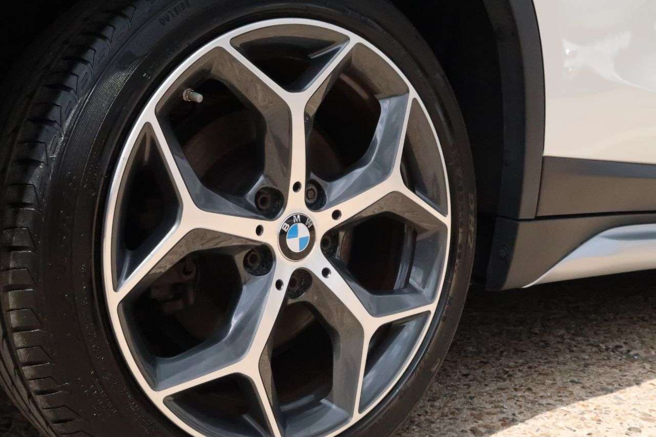 2016 BMW X1 2016 BMW X1