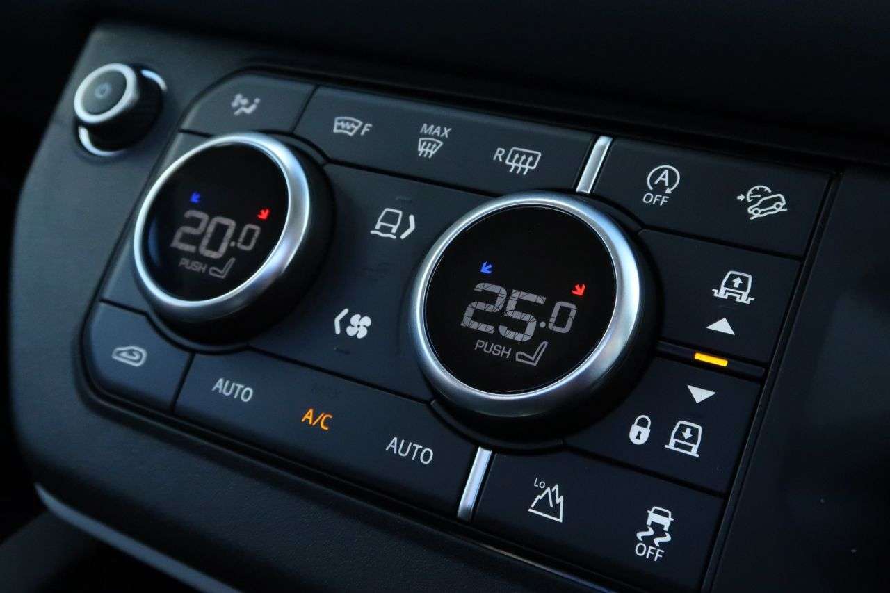 2020 LAND ROVER DEFENDER 2020 LAND ROVER DEFENDER