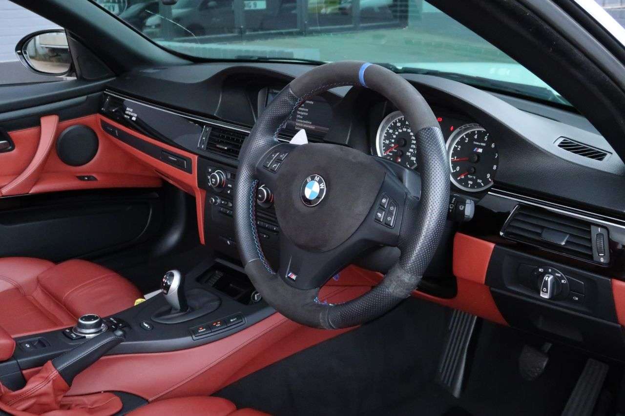 2013 BMW M3 2013 BMW M3