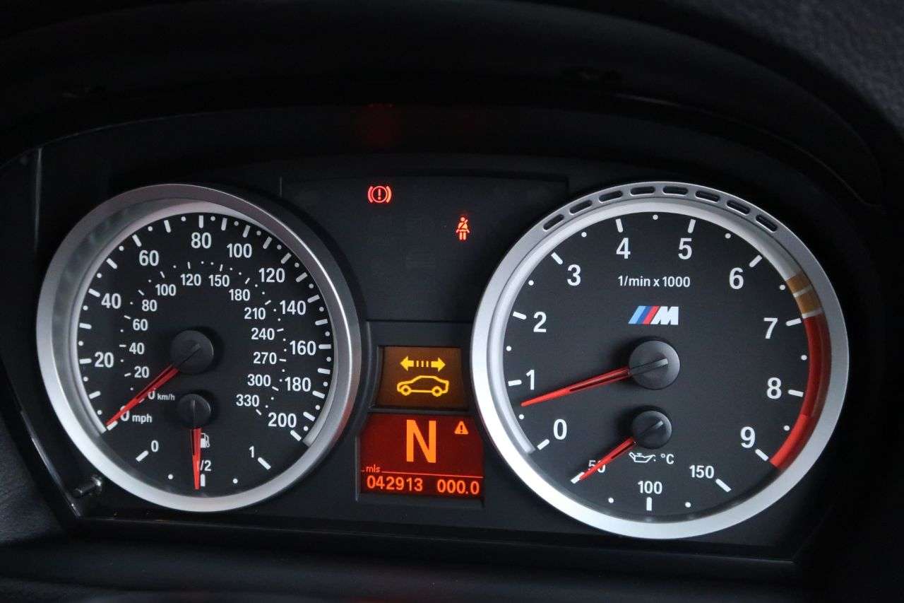 2013 BMW M3 2013 BMW M3