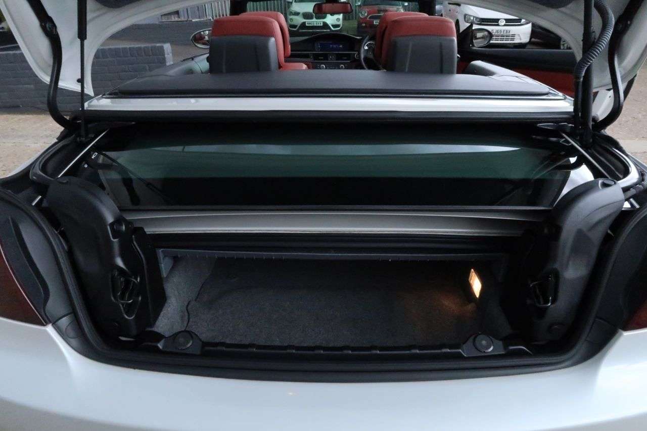 2013 BMW M3 2013 BMW M3