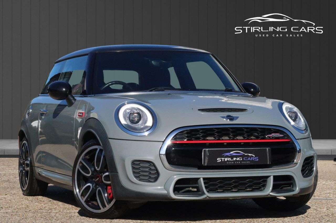 A 2016 MINI HATCH 2.0 John Cooper Works Hatchback 3dr Petrol Auto Euro 6 (s/s) (231 ps) FINAN A 2016 MINI HATCH 2.0 John Cooper Works Hatchback 3dr Petrol Auto Euro 6 (s/s) (231 ps) FINAN