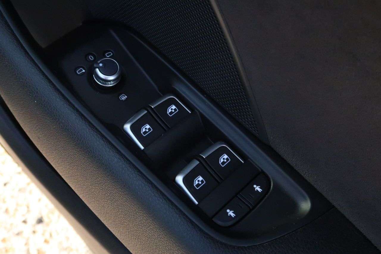 2018 AUDI RS3 2018 AUDI RS3