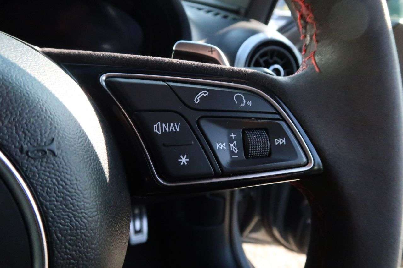 2018 AUDI RS3 2018 AUDI RS3