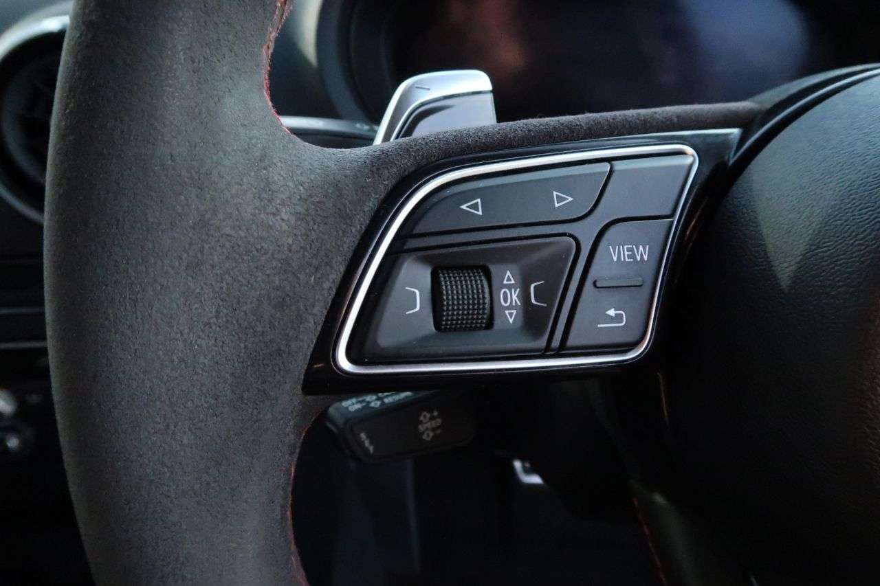 2018 AUDI RS3 2018 AUDI RS3