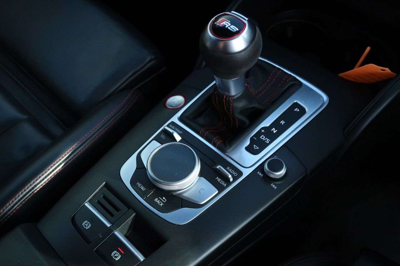 2018 AUDI RS3 2018 AUDI RS3