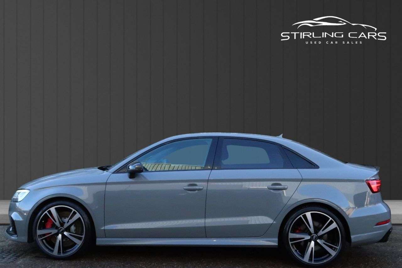 2018 AUDI RS3 2018 AUDI RS3