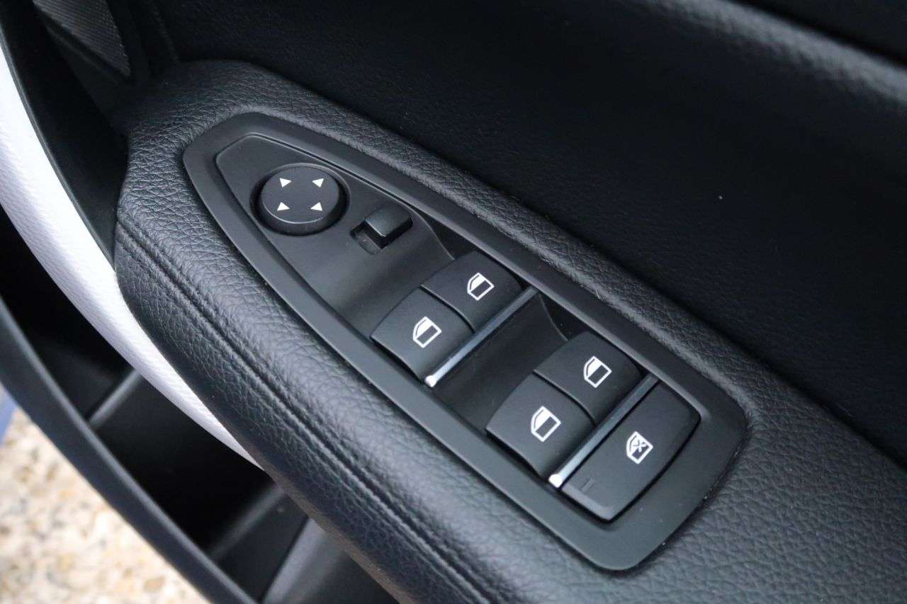 2019 BMW 1 SERIES 2019 BMW 1 SERIES