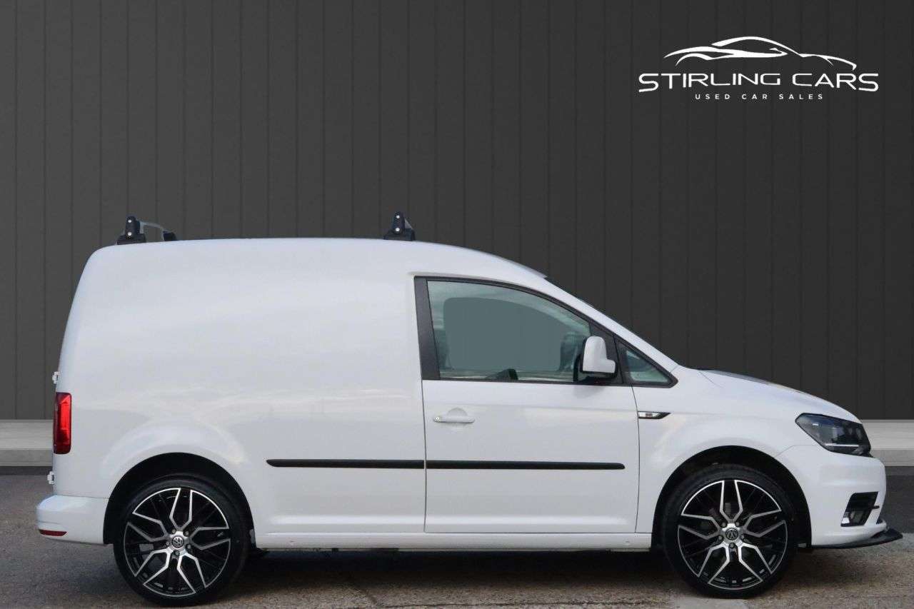 A 2016 VOLKSWAGEN CADDY 2.0 TDI C20 BlueMotion Tech Highline Panel Van 5dr Diesel DSG SWB Euro 6 (s A 2016 VOLKSWAGEN CADDY 2.0 TDI C20 BlueMotion Tech Highline Panel Van 5dr Diesel DSG SWB Euro 6 (s