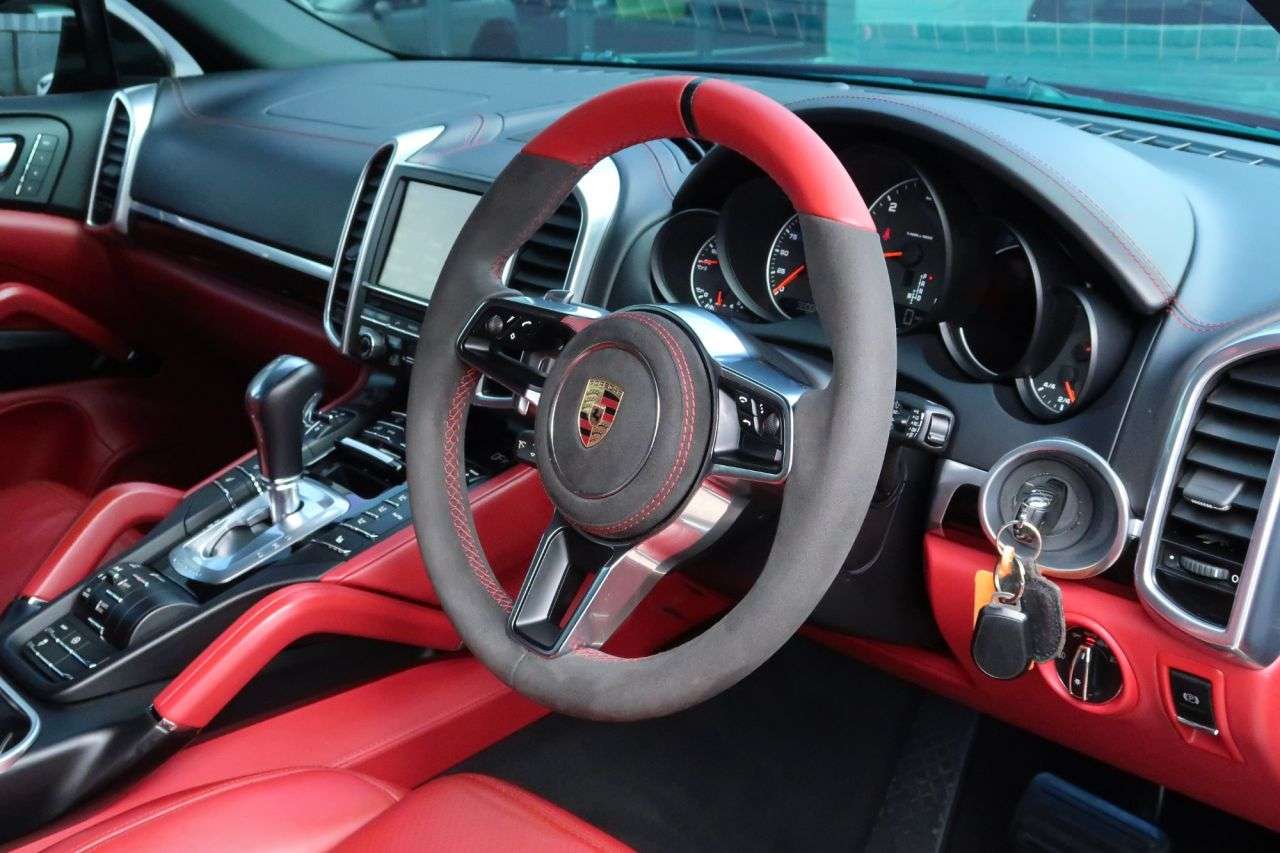 2015 PORSCHE CAYENNE 2015 PORSCHE CAYENNE