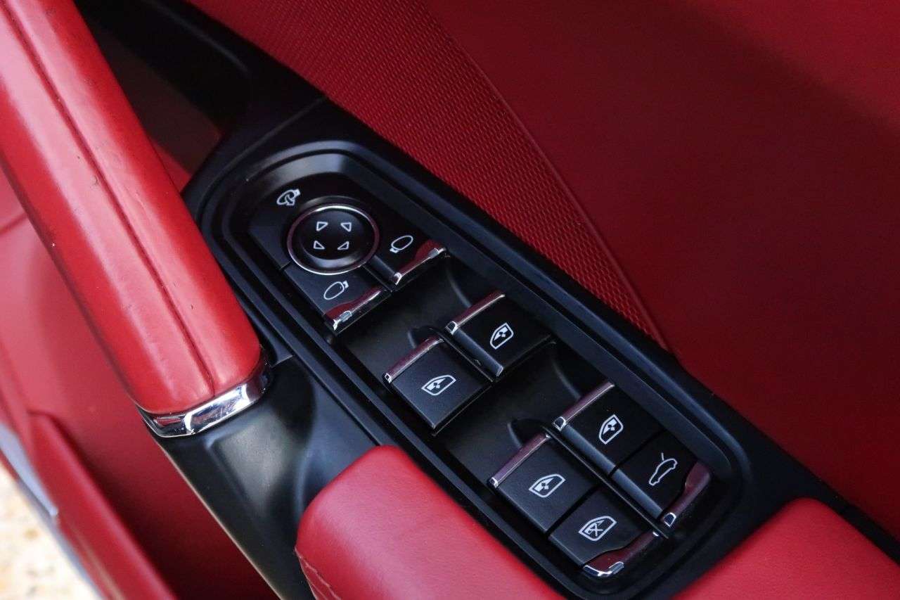 2015 PORSCHE CAYENNE 2015 PORSCHE CAYENNE