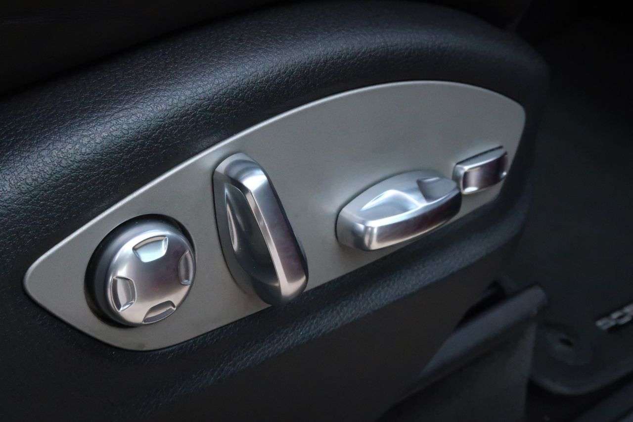 2015 PORSCHE CAYENNE 2015 PORSCHE CAYENNE