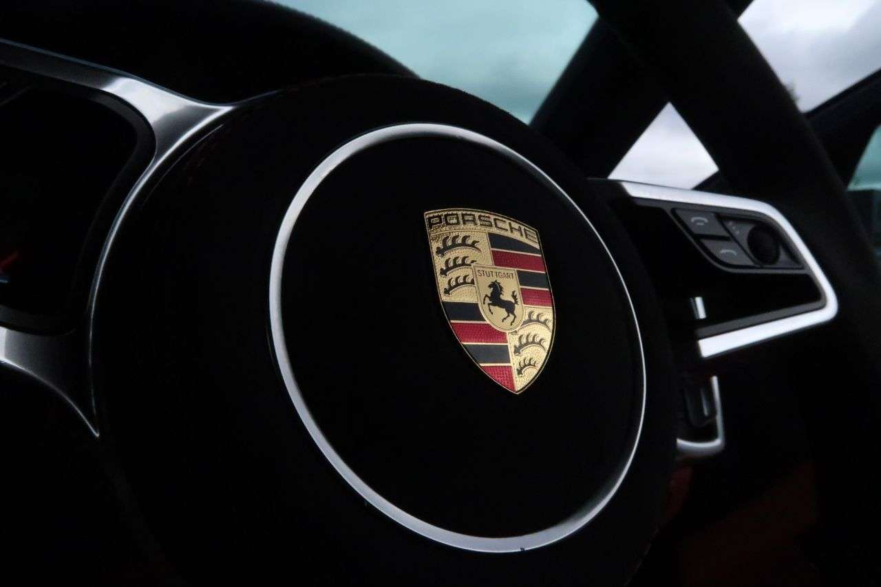 2015 PORSCHE CAYENNE 2015 PORSCHE CAYENNE