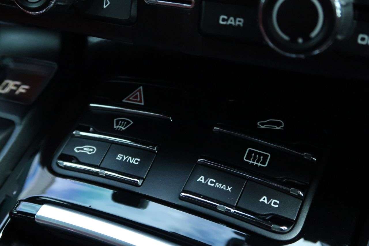 2015 PORSCHE CAYENNE 2015 PORSCHE CAYENNE