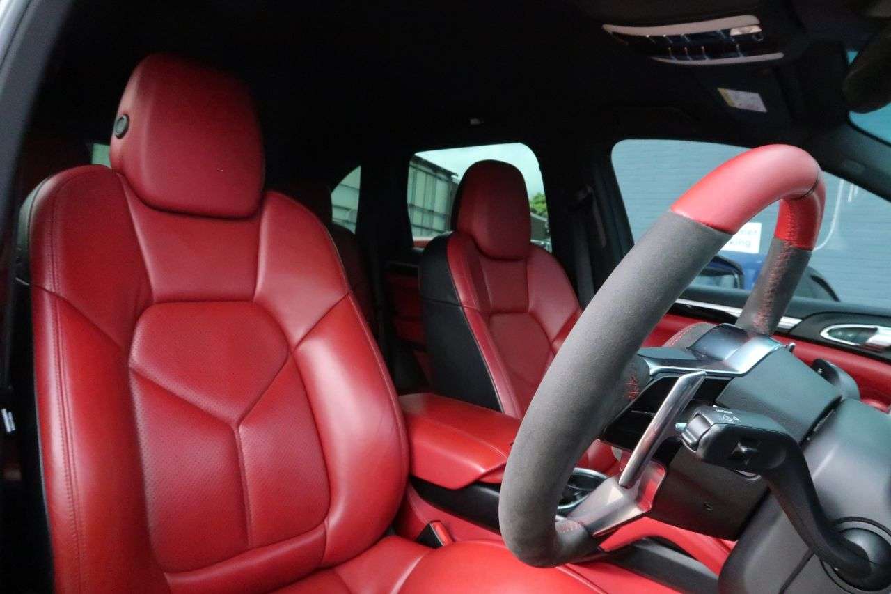 2015 PORSCHE CAYENNE 2015 PORSCHE CAYENNE