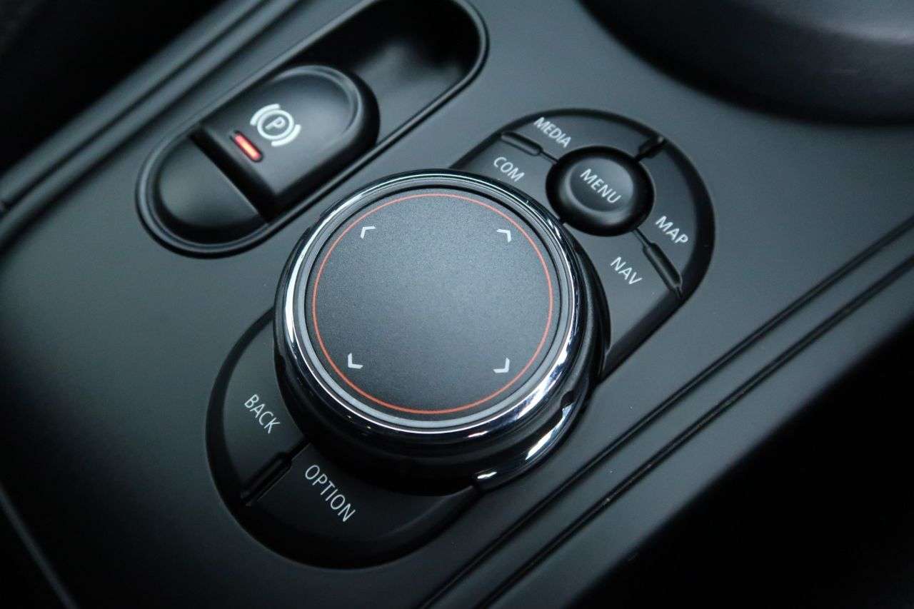 2018 MINI COUNTRYMAN 2018 MINI COUNTRYMAN