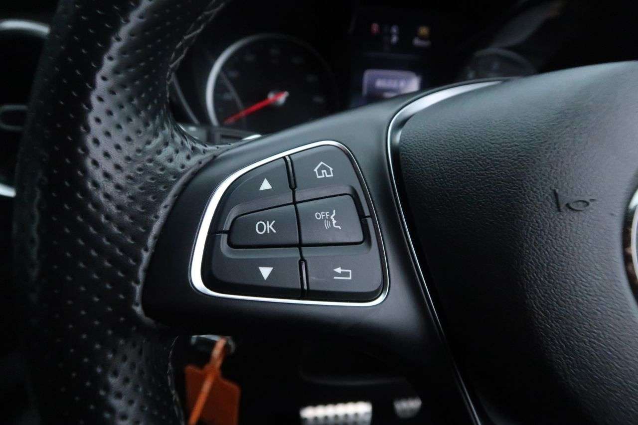 2020 MERCEDES-BENZ V-CLASS 2020 MERCEDES-BENZ V-CLASS