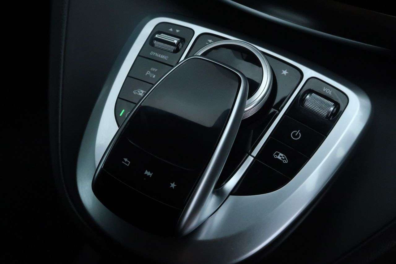 2020 MERCEDES-BENZ V-CLASS 2020 MERCEDES-BENZ V-CLASS