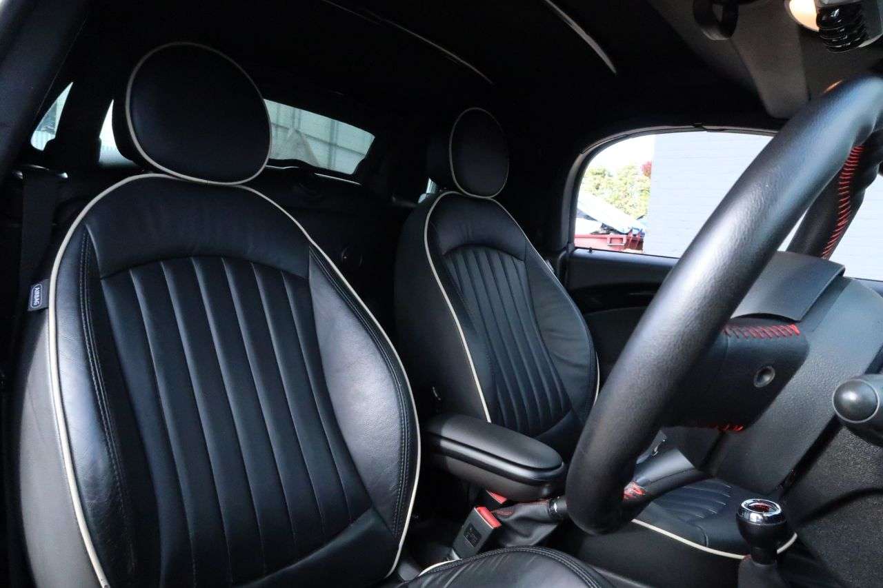 2014 MINI ROADSTER 2014 MINI ROADSTER