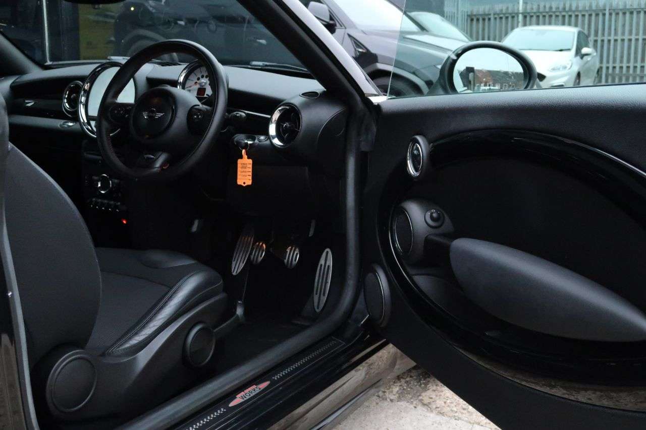 2013 MINI COUPE 2013 MINI COUPE