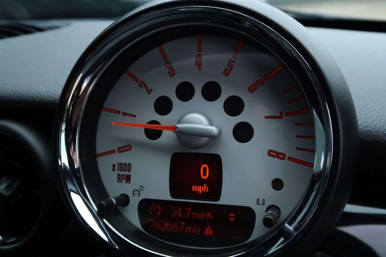 2013 MINI COUPE 2013 MINI COUPE