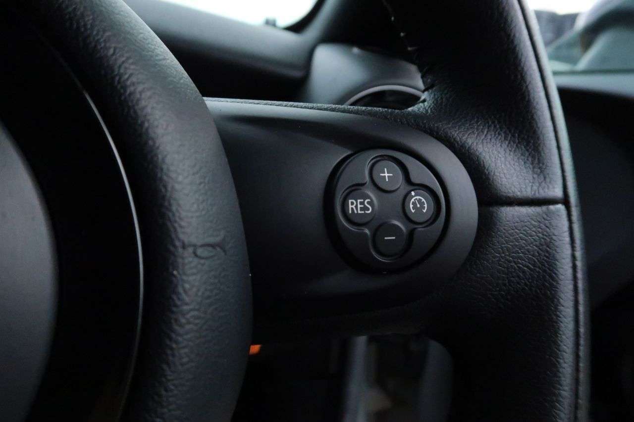 2013 MINI COUPE 2013 MINI COUPE