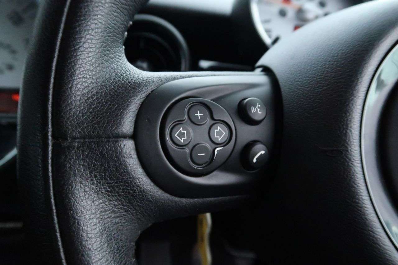 2013 MINI COUPE 2013 MINI COUPE