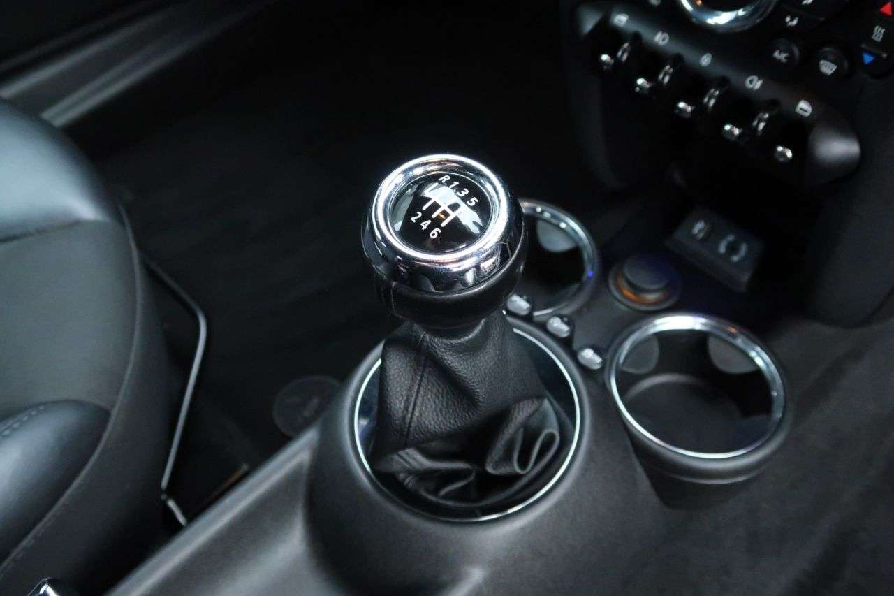 2013 MINI COUPE 2013 MINI COUPE