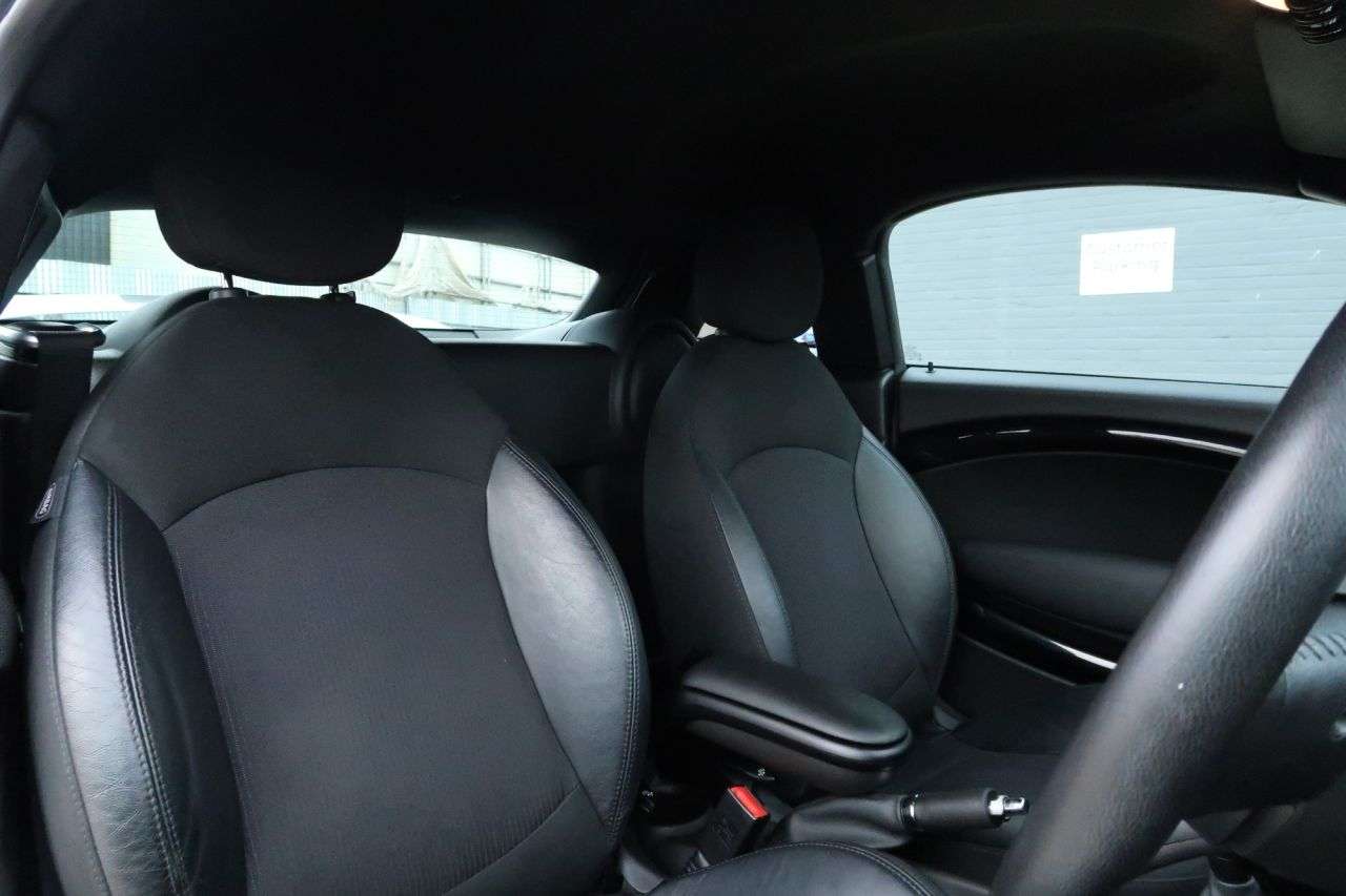 2013 MINI COUPE 2013 MINI COUPE