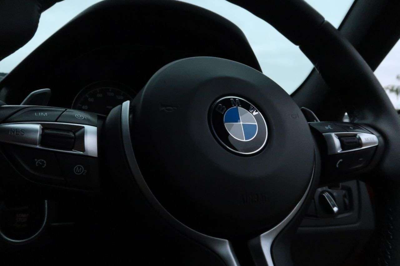 2017 BMW M3 2017 BMW M3