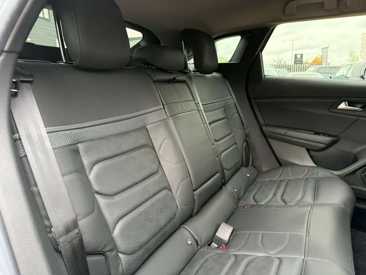 2023 CITROEN C5 X 2023 CITROEN C5 X