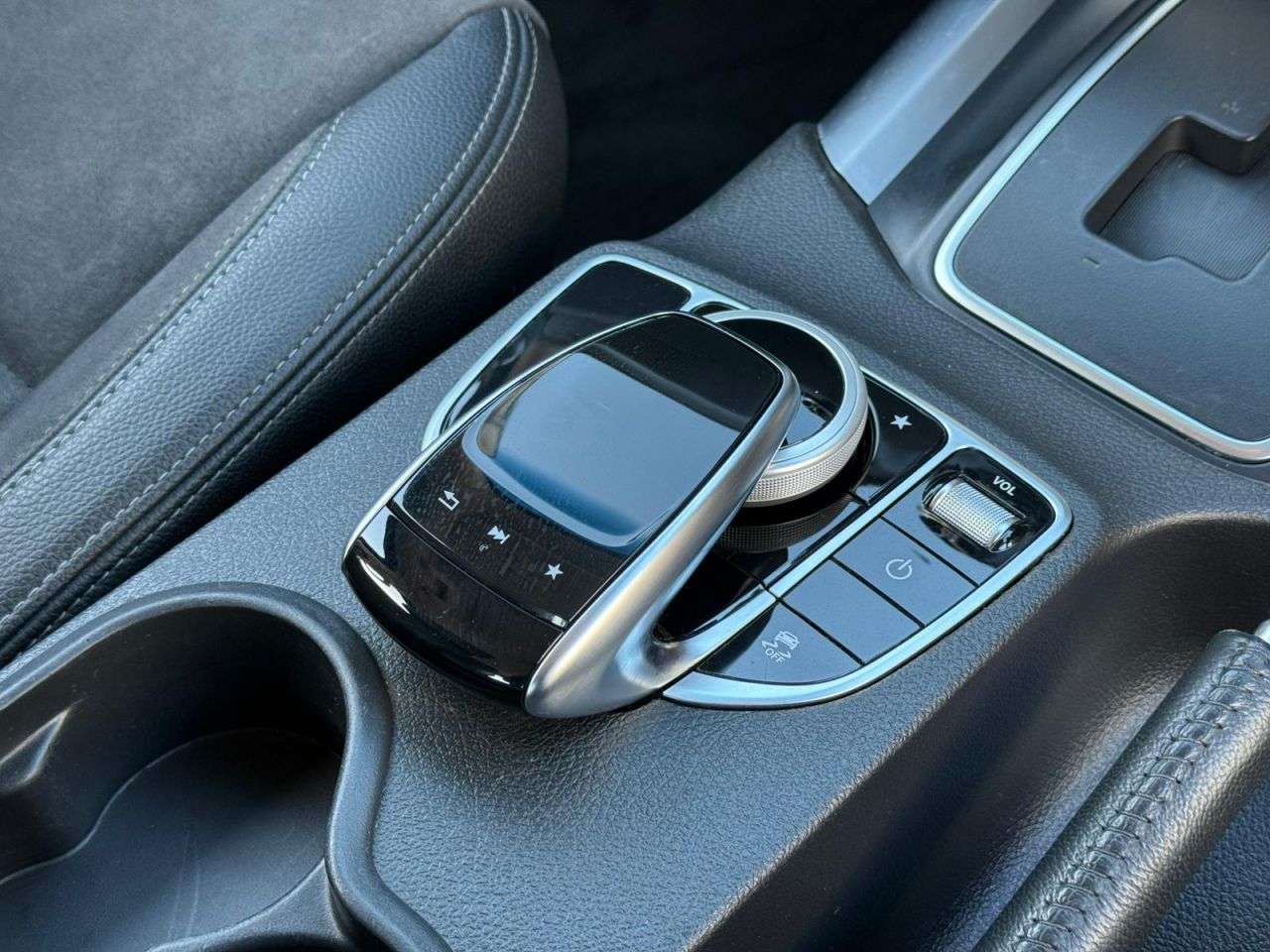 2019 MERCEDES-BENZ X-CLASS 2019 MERCEDES-BENZ X-CLASS