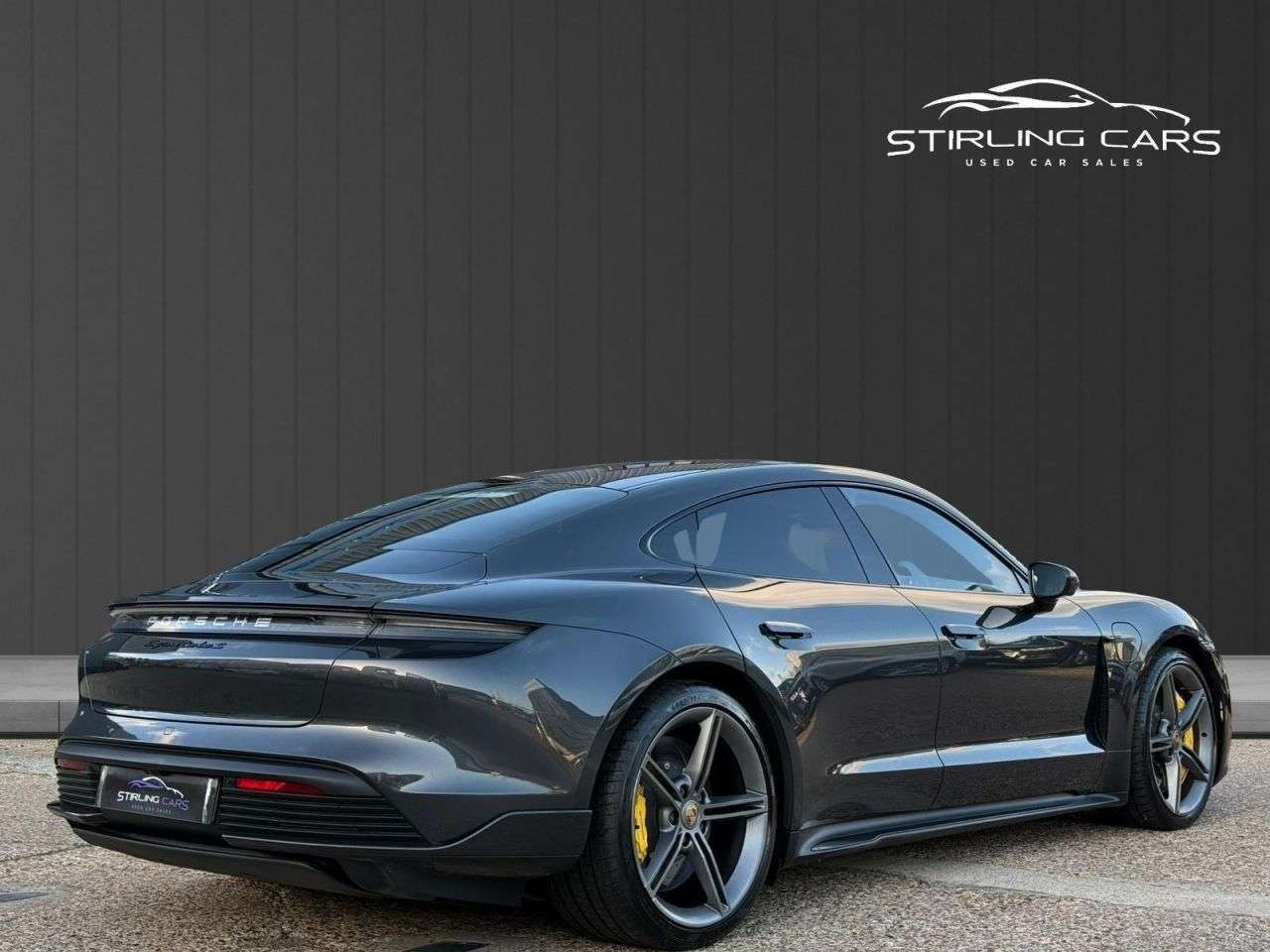 2020 PORSCHE TAYCAN 2020 PORSCHE TAYCAN