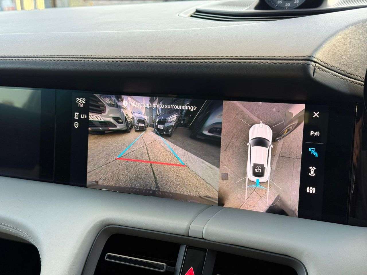 2020 PORSCHE TAYCAN 2020 PORSCHE TAYCAN